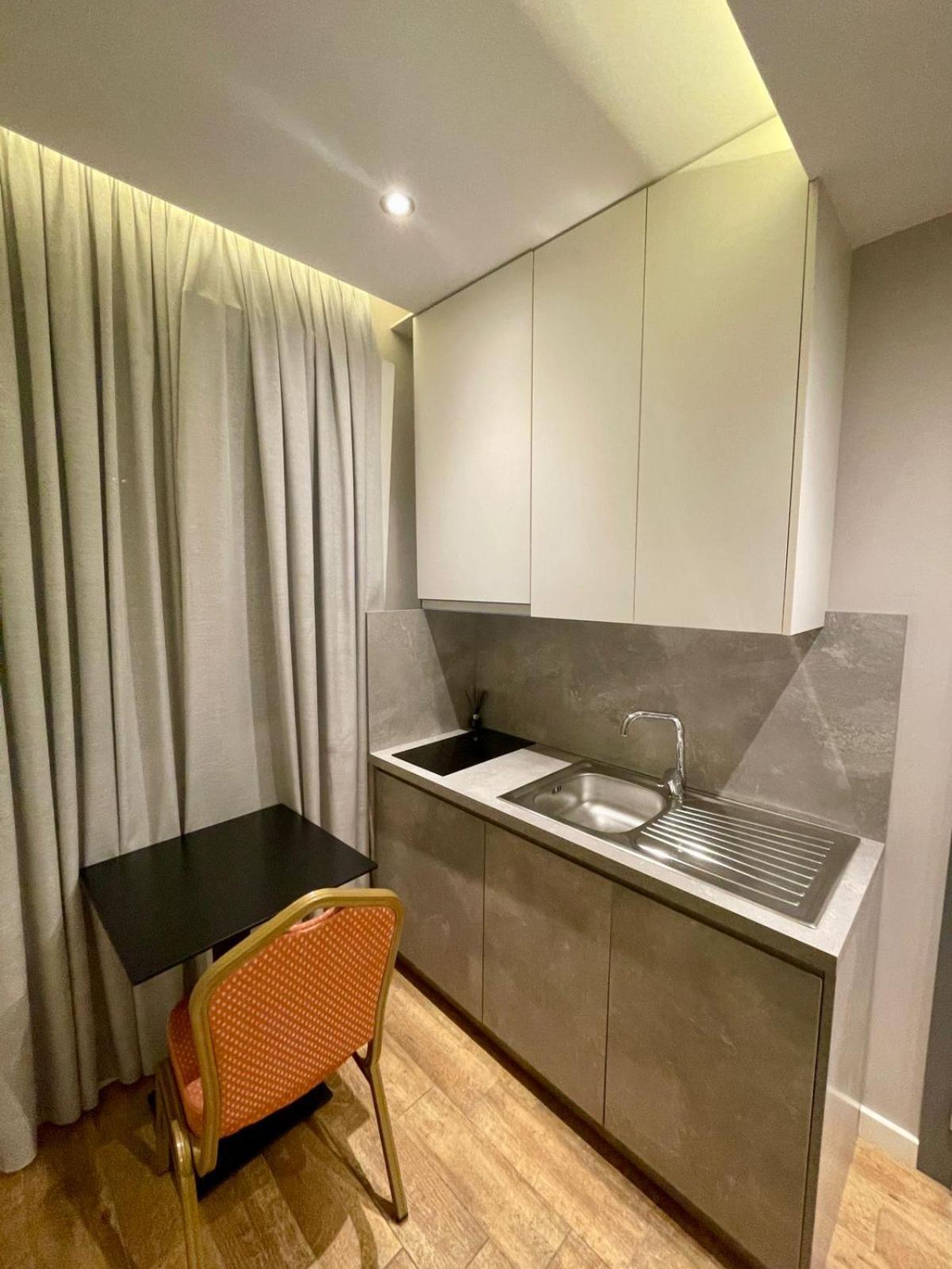 Premium City Studio & Suite Tirana Exteriör bild